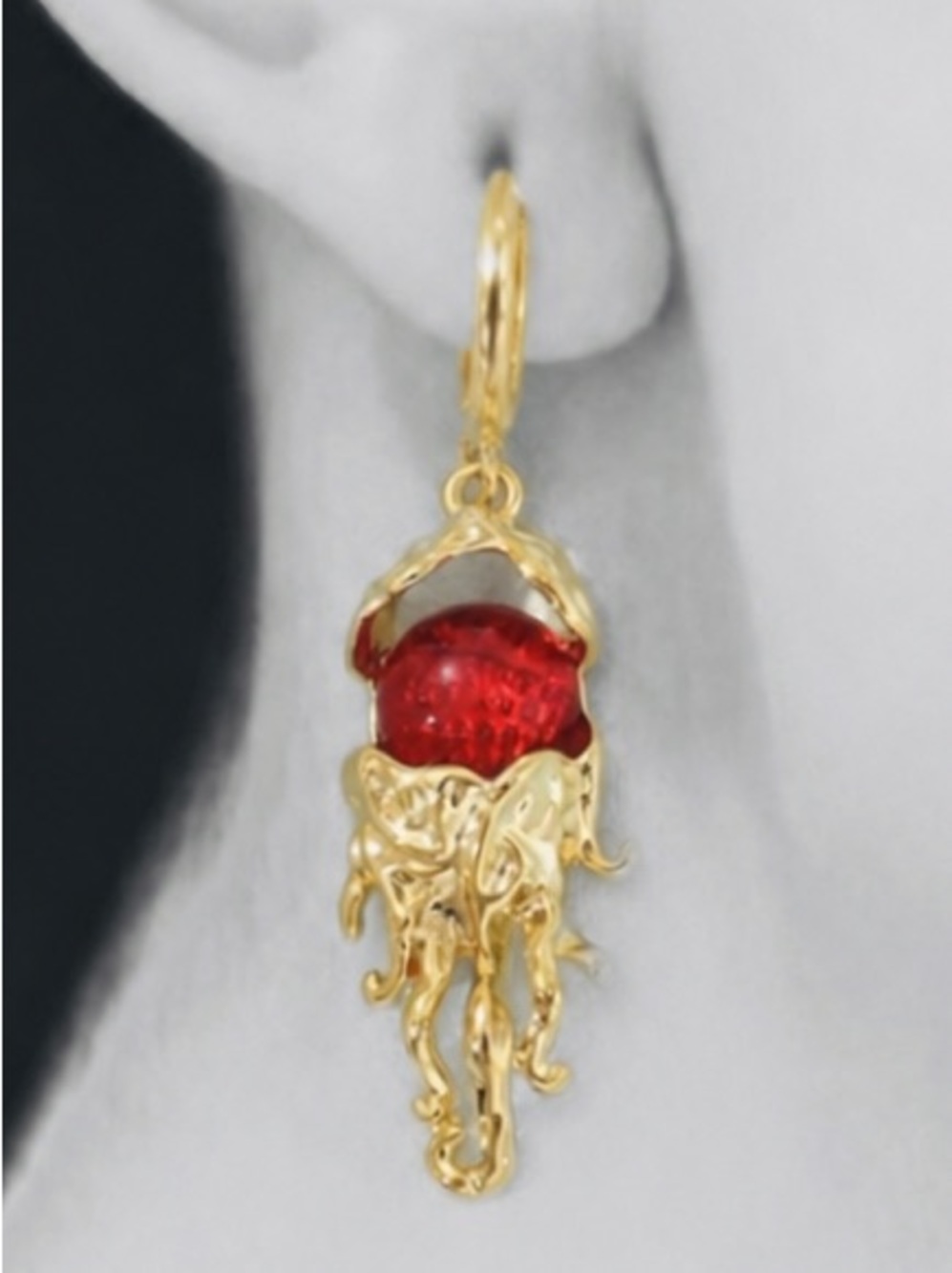 “Murano Glass Octopus” Red Scaly Eye Tiered Tentacle Sea Creature Oddity Earring - Picture 2 of 5